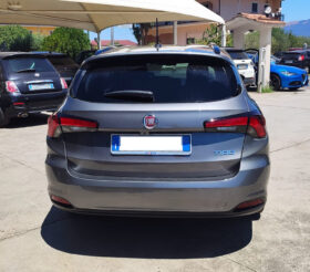 
									Fiat Tipo SW Lounge 1.6 MJet 120CV (88Kw) full								