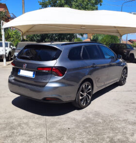 
									Fiat Tipo SW Lounge 1.6 MJet 120CV (88Kw) full								