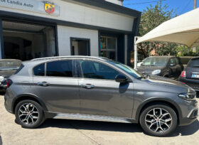 
									Fiat Tipo City Cross 1.0 MultiAir 100CV (73Kw) full								