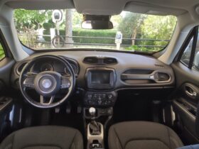 
									Jeep Renegade Longitude 1.6 MJet 120CV (88Kw) 2015 full								