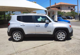 
									Jeep Renegade Longitude 1.6 MJet 120CV (88Kw) 2015 full								